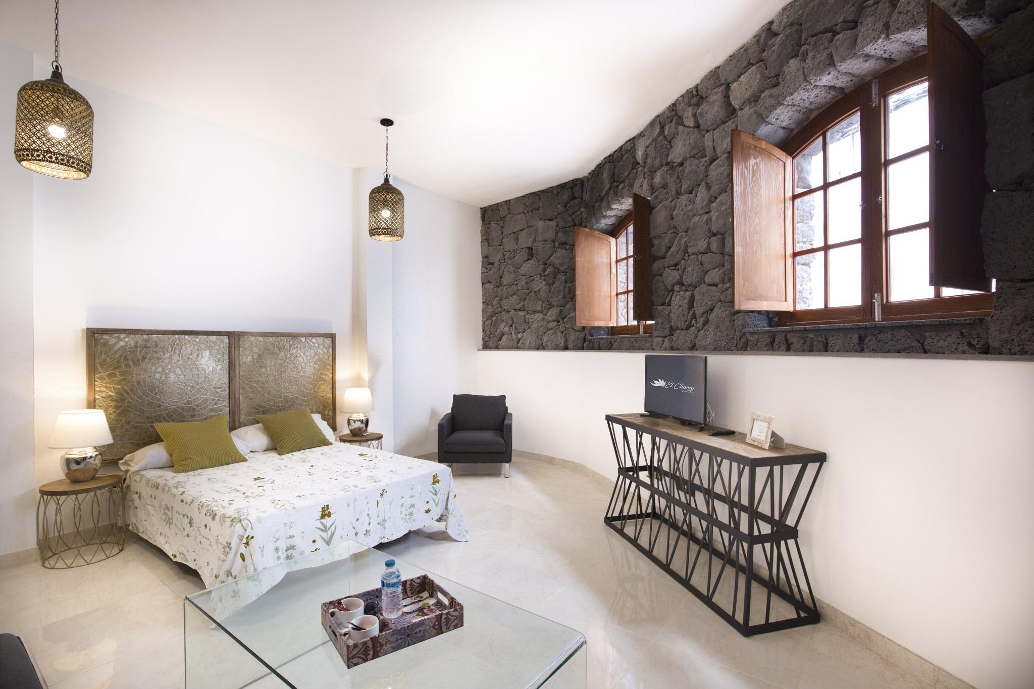 El Charco Suites Arrecife  Exterior photo